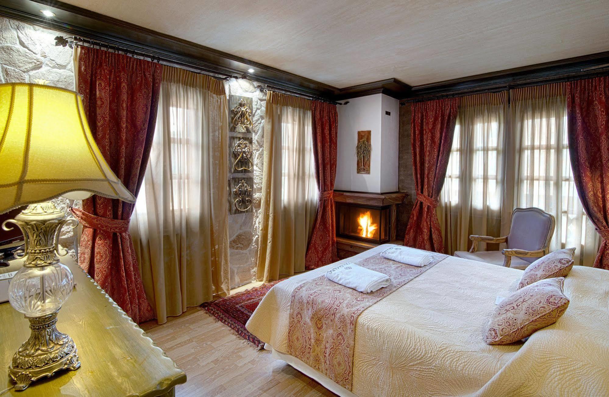 AROMA DRYOS SPA&ECO Hotel Metsovo Exterior foto